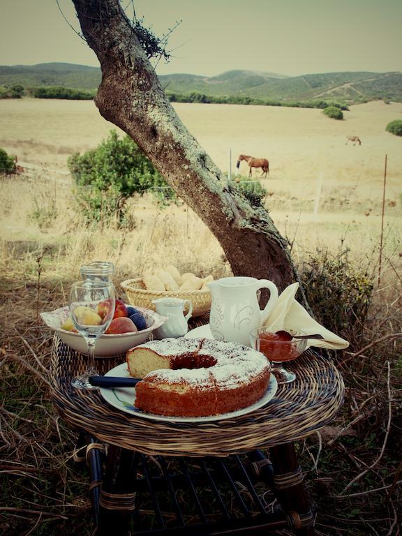 Bed and Breakfast Casa Casti Sant' Antonio di Santadi Esterno foto